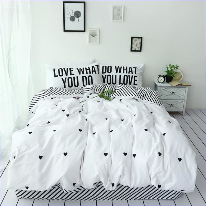 Scandinavian White Hearts Påslakan